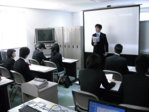 社内勉強会風景